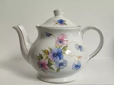 Vintage Sadler Floral Teapot • £10