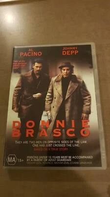 $3.50 • Buy Donnie Brasco - Johnny Depp -