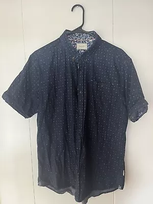 7 Diamonds Short Sleeve Button Up Short Sleeve Men’s Shirt Size Medium Blue • $12.99