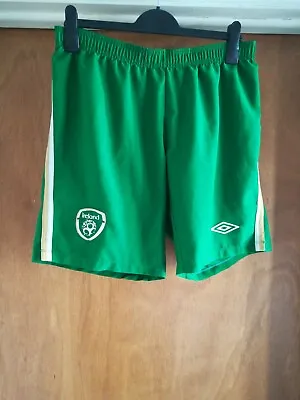 £12.50 • Buy Republic Of Ireland Umbro Large Green Shorts