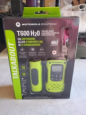 New Motorola Two-Way Radio T600 H20 35 Mile Range Waterproof Green 2-Pack • $124.99