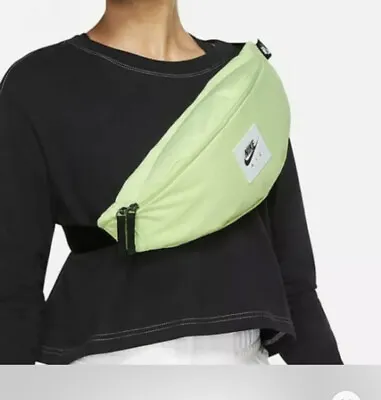 Women Nike Heritage Air Hip Pack Fanny Pack Light Lime DC7396-383 • $28.01