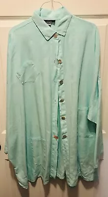 La Fixsun Green Linen Button Up - One Size • $29.99