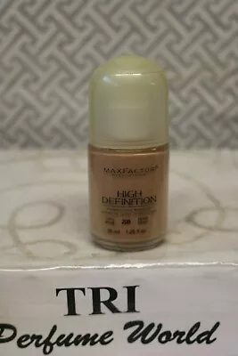 Max Factor HIGH DEFINITION Perfecting Make-up # 209 COOL BEIGE 1.25 Fl.oz. • $44.44