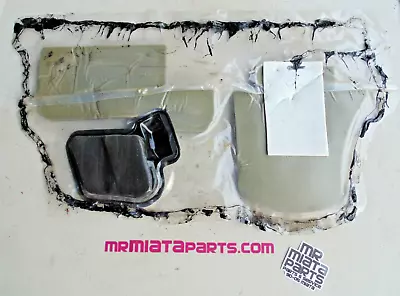 99 00 Mazda Miata Right Pass Side Interior Door Plastic Inner Liner Shield 2000 • $9.95