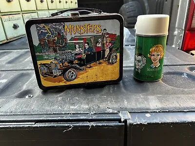 Vintage 1965 Kayro-Vue THE MUNSTERS Tin Lunch Box  With Thermos - Used - HTF • $679