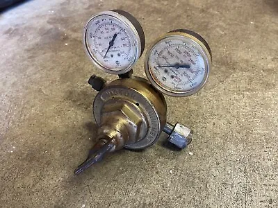 VICTOR EQUIPMENT COMPANY 450-D Oxygen Gas Regulator • $45