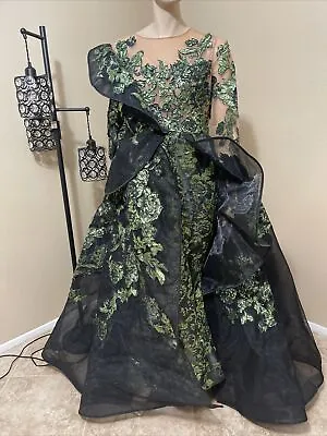 Women’s Black Fouad Sarkis MNM Couture Green Formal Camp Size 12 Dress • $1500