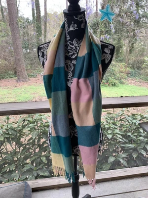 $15.99 • Buy Hand Tailored 100% Cashmere Scarf Made In Germany W/Fringe Pastel Multi Colored