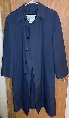 Vintage London Fog Wamsutta Mens Trench Coat Navy Blue Size 38 Short Great Shape • $24.99