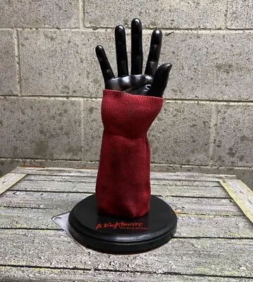 £92.20 • Buy Freddy Krueger Glove Stand Display W/ Sweater A Nightmare On Elm Street Prop