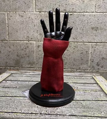 £92.20 • Buy Freddy Krueger Glove Stand Display W/ Sweater A Nightmare On Elm Street Prop