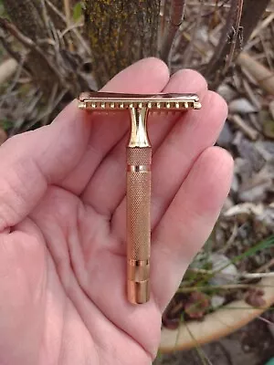 Vintage 1930's Gillette NEW Thin Handle Short Comb  DE Safety Razor Clean!! • $30