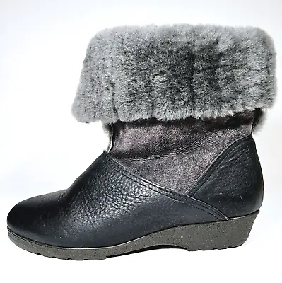 Vtg Hush Puppies Ankle Boots 55821 Womans SZ 7.5 M Grey • $36.99