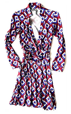 DIANE VON FURSTENBERG Jeanne Wrap Dress Red Blue Size 8 • $69