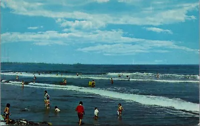 Vintage Children At Play In Water York Beach Maine Postcard I146 • $4.99