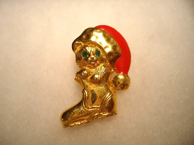 $3 • Buy AVON Vtg Rhinestone Enamel Xmas Cat In Stocking Pin