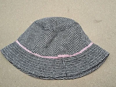 J Crew Womens Herringbone Tweed Bucket Hat Size S-M Cloche Black White Ladies • $19.95