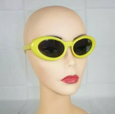 $49 • Buy NOS Vtg 1960's MOD  Willson USA Sunglasses YELLOW Oval Cats Eye Deadstock 