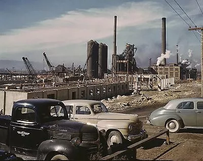 1930s STEEL MILL WORKER PARKING Geneva  Utah DEPRESSION ERA 8.5X11 PHOTO • $11.89