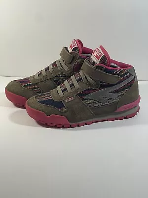 £16.50 • Buy Hi-Tec Sierra Lite Wooly JR Hiking Boot Kids Size 4