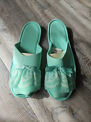 Henson Kickernick Medium Open-Toe VINTAGE 50s 60s 70s SLIPPERS LACE & NYLON • $20