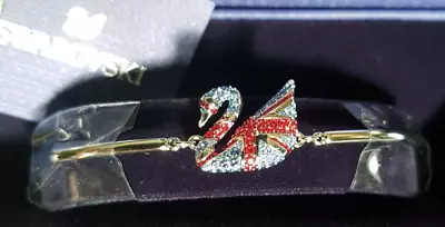 £30 • Buy Swarovski Union Jack Swan Bracelet 5476639 NEW
