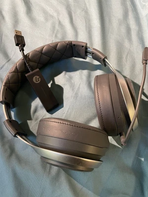 $20 • Buy LucidSound LS31 Wireless Universal Gaming Headset For PS4/XB1/Mobile/PC (GREY)