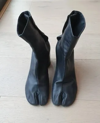 MAISON MARTIN MARGIELA Vintage 90's Tabi Boots 39 • £900