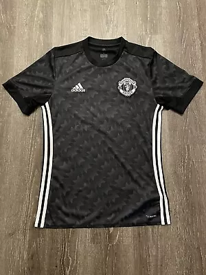 Manchester United Away Jersey 2017/2018 Adidas Small • $15