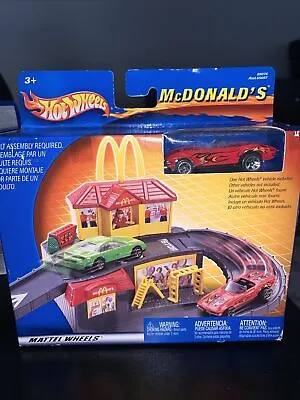 Hot Wheels McDonalds Drive-thru Play Set W/Corvette Mattel Wheels 2002 89076 NIP • $52