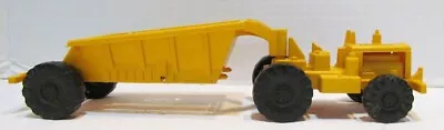 REVELL 1950's CATERPILLAR TRACTOR AND WAGON HARD PLASTIC CONSTRUCTION TOY VTG • $29.99