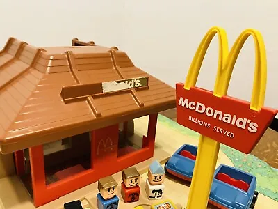 Vintage 1974 Playskool Familiar Places McDonalds PlaySet 430 Playmat Figures • $82