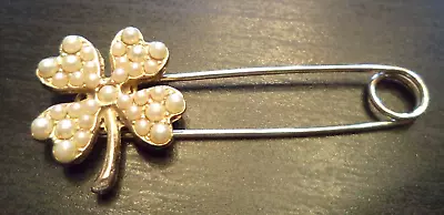 Stunning Vintage Estate Pearl Clover Flower Safety Pin 2 1/4  Brooch!!! 1598h • $0.99