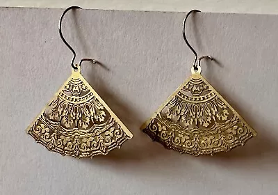 Vintage Brass Filigree Fan Like Charm Pedant 3/4 X 1  Earrings Light Weight • $0.99