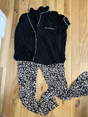 Victoria’s Secret Pajamas Extra Large • $12.50