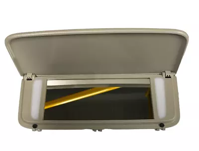 Genuine Volvo C30 2010-2013 Sun Visor Mirror Up To Chassis -285132 39868295 • $25.31