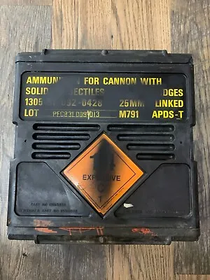 U.S. MILITARY Empty Composite Case For 30 Rounds Of 25mm-Linked Cannon Ammo • $45