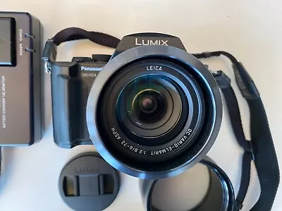 Lumix Panasonic Dmc-fz10 / Leica Dcvario .elmarit  12 .8/6-72 Asph Camera • £80