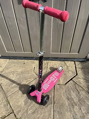 Micro Scooter Maxi Deluxe 5-12 Years Old • £60