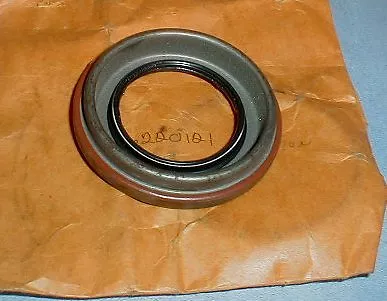 Maserati Biturbo  DIFFERENTIAL   PINION SEAL  Diff Rear Axle   New 316220121 • $34.90