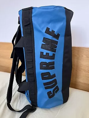 £175 • Buy Supreme The North Face Arc Logo Small Base Camp Duffle Bag - Blue & Black