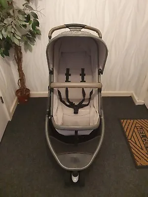 Travel System With Car Seat • £100