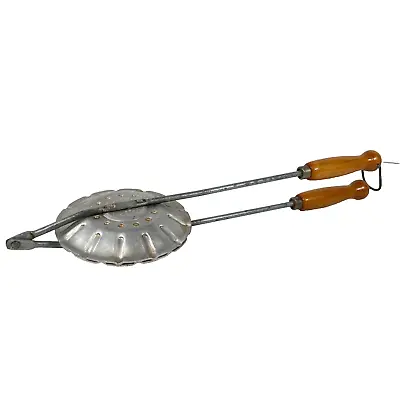 Vintage Sister Molly's Kwiki-Pi Camping Campfire Grill Sandwich Pie Maker 1950's • $29.49