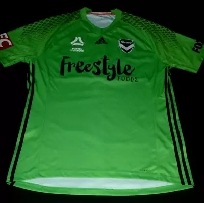 #1624 MELBOURNE VICTORY A-League Adidas Jersey Size Large #20 • $39.99