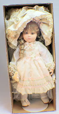 Vlasta 20  Doll Rebecca By Pat Thompson All Original Signed & Dated With Tag Box • $275