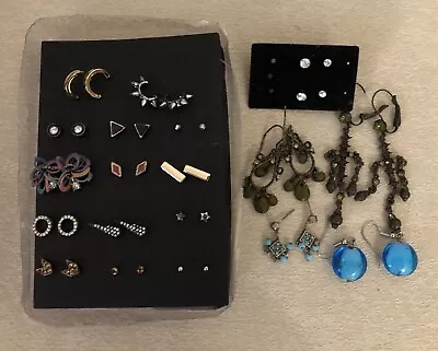 Vintage Jewellery Bulk Earrings Lot #11 • $40