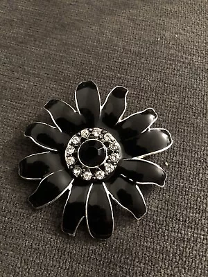 Vintage Brooch -Black Enamel Silver Toned W/ Center Black Rhinestone  • $16