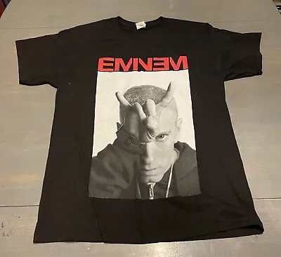 2014 Eminem Lollapalooza Devil Horns Black Graphic Print T-Shirt Large Used • $50.99