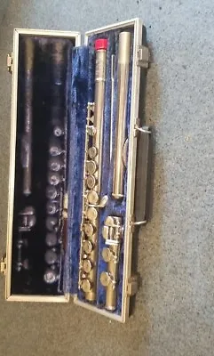 Bundy  USA Student Flute W/ Matching Case Silver USA • $50